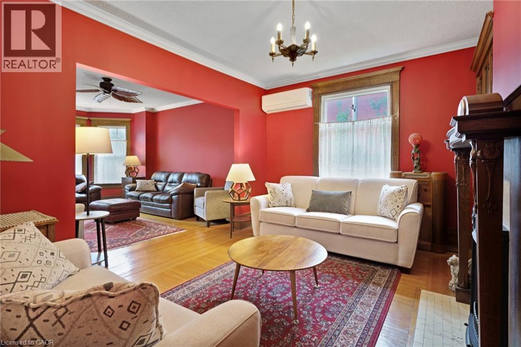 Photo 18 of 36 Wentworth Avenue, Cambridge ON