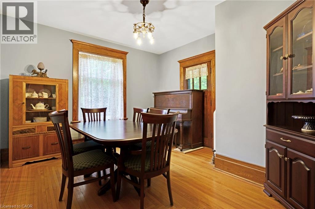 Photo 19 of 36 Wentworth Avenue, Cambridge ON