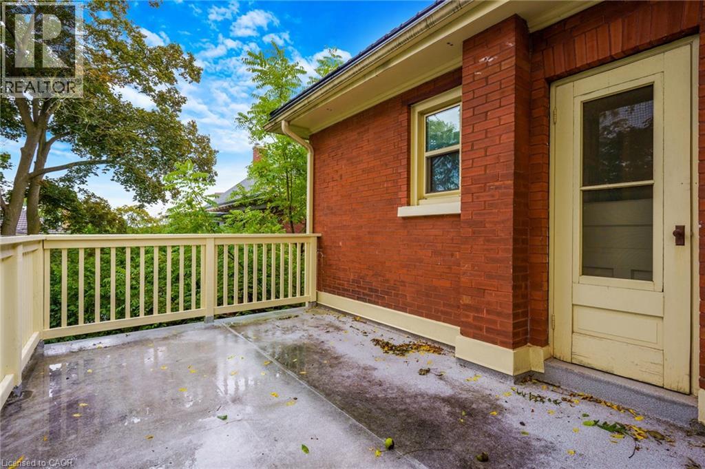 Photo 27 of 36 Wentworth Avenue, Cambridge ON