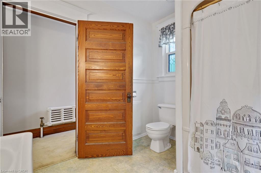Photo 38 of 36 Wentworth Avenue, Cambridge ON