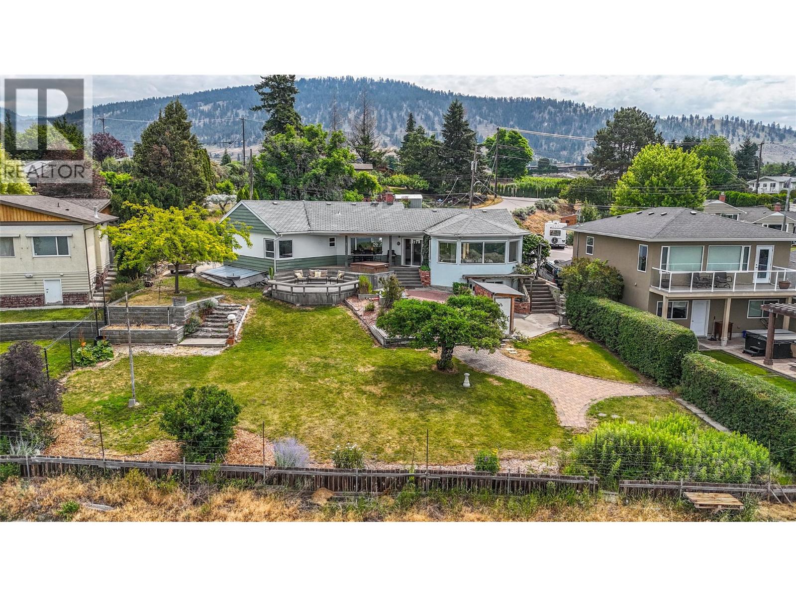 198 Bankview Place, Penticton