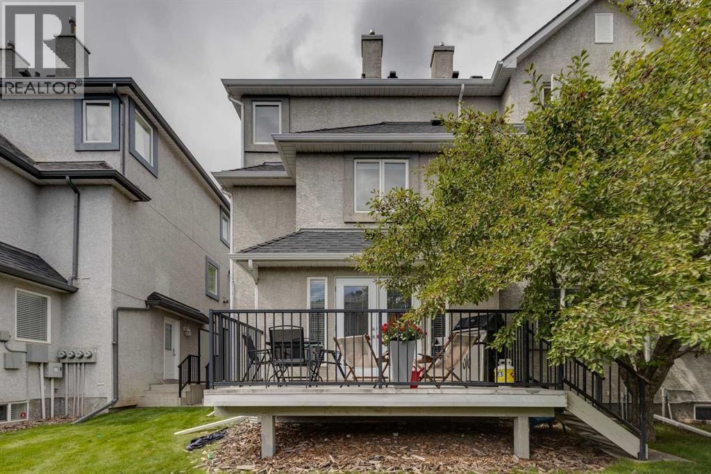 Photo 31 of 46 Simcoe Place Sw, Calgary AB
