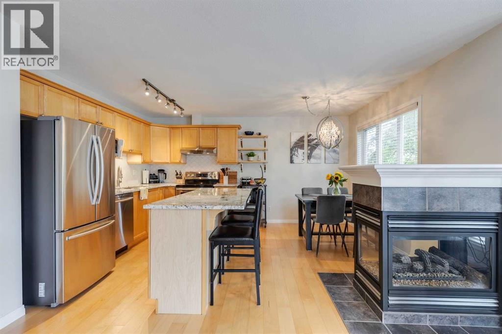 Photo 17 of 46 Simcoe Place Sw, Calgary AB