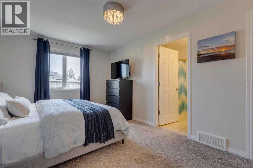 Photo 19 of 46 Simcoe Place Sw, Calgary AB