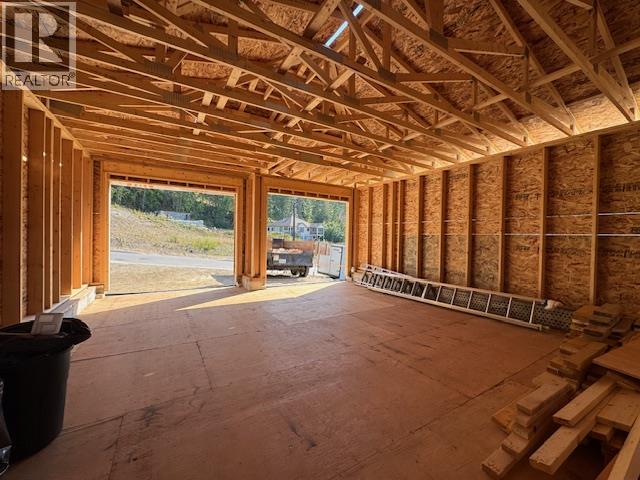 Photo 19 of 891 25 Avenue Sw, Salmon Arm BC