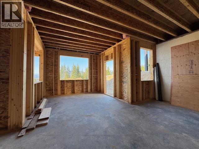 Photo 5 of 891 25 Avenue Sw, Salmon Arm BC