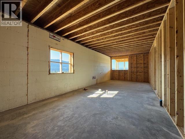 Photo 8 of 891 25 Avenue Sw, Salmon Arm BC