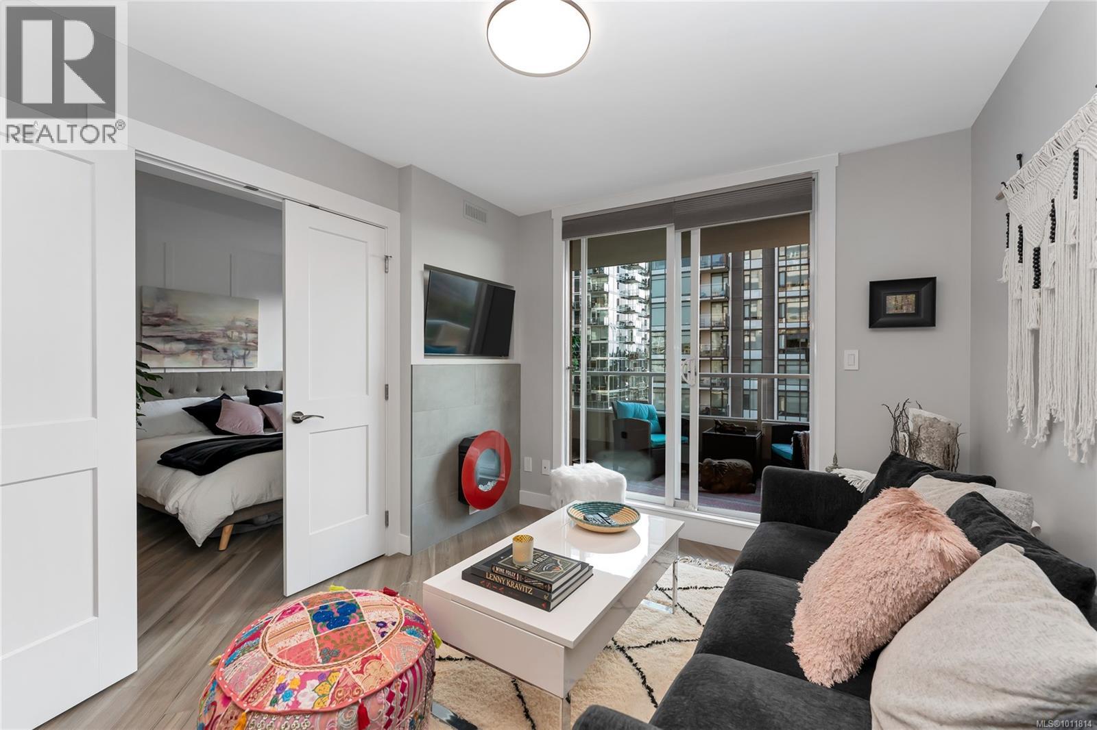 Photo 10 of 803 930 Yates St, Victoria BC