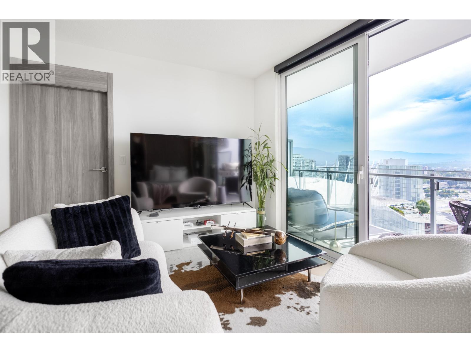 Photo 5 of 2915 89 Nelson Avenue, Vancouver BC