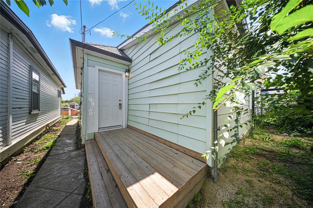 Photo 20 of 193 Mighton Avenue, Winnipeg MB