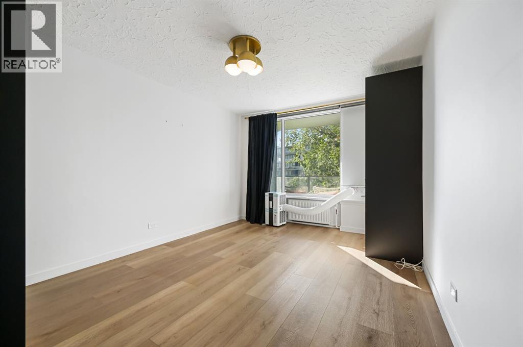 Photo 8 of 401 3204 Rideau Place Sw, Calgary AB