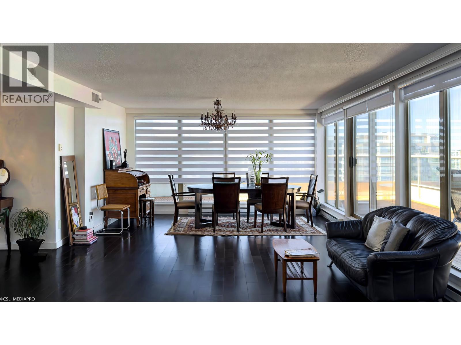 Photo 3 of 1701 8238 Saba Road, Richmond BC