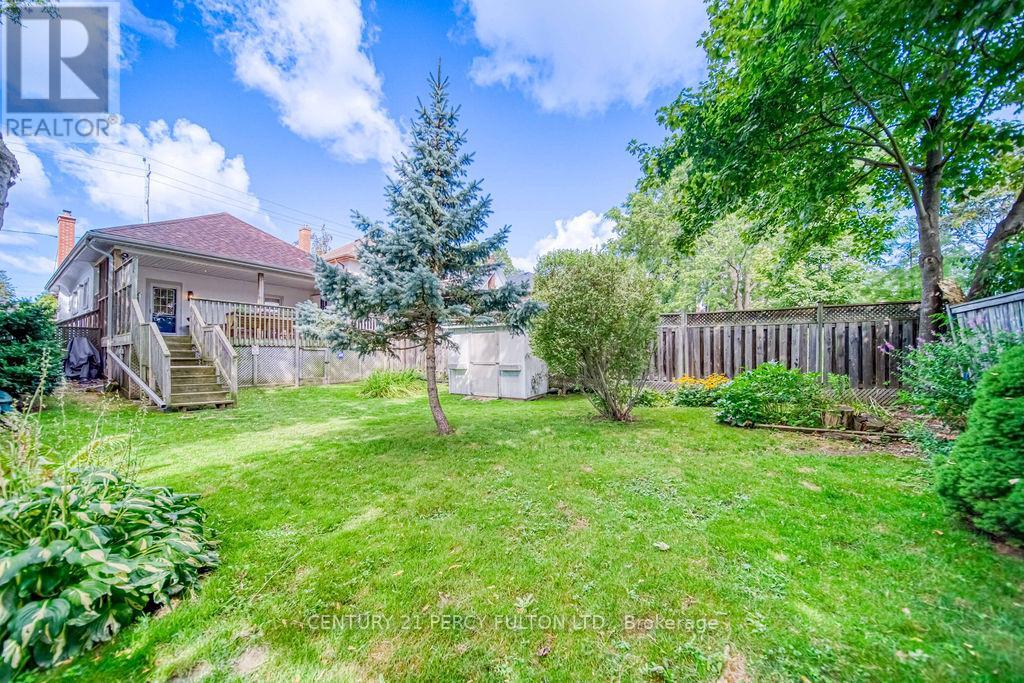 Photo 42 of 101 Roxborough Avenue, Oshawa ON