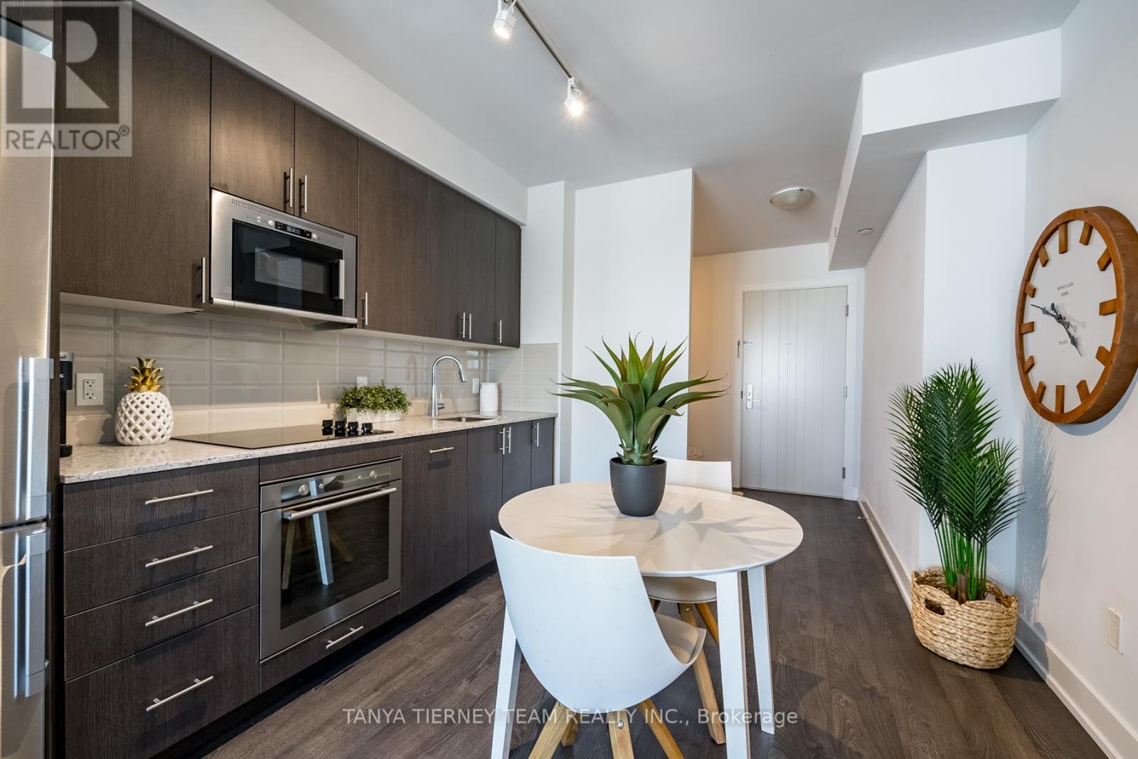 Photo 13 of 1812 2550 Simcoe Street N, Oshawa ON