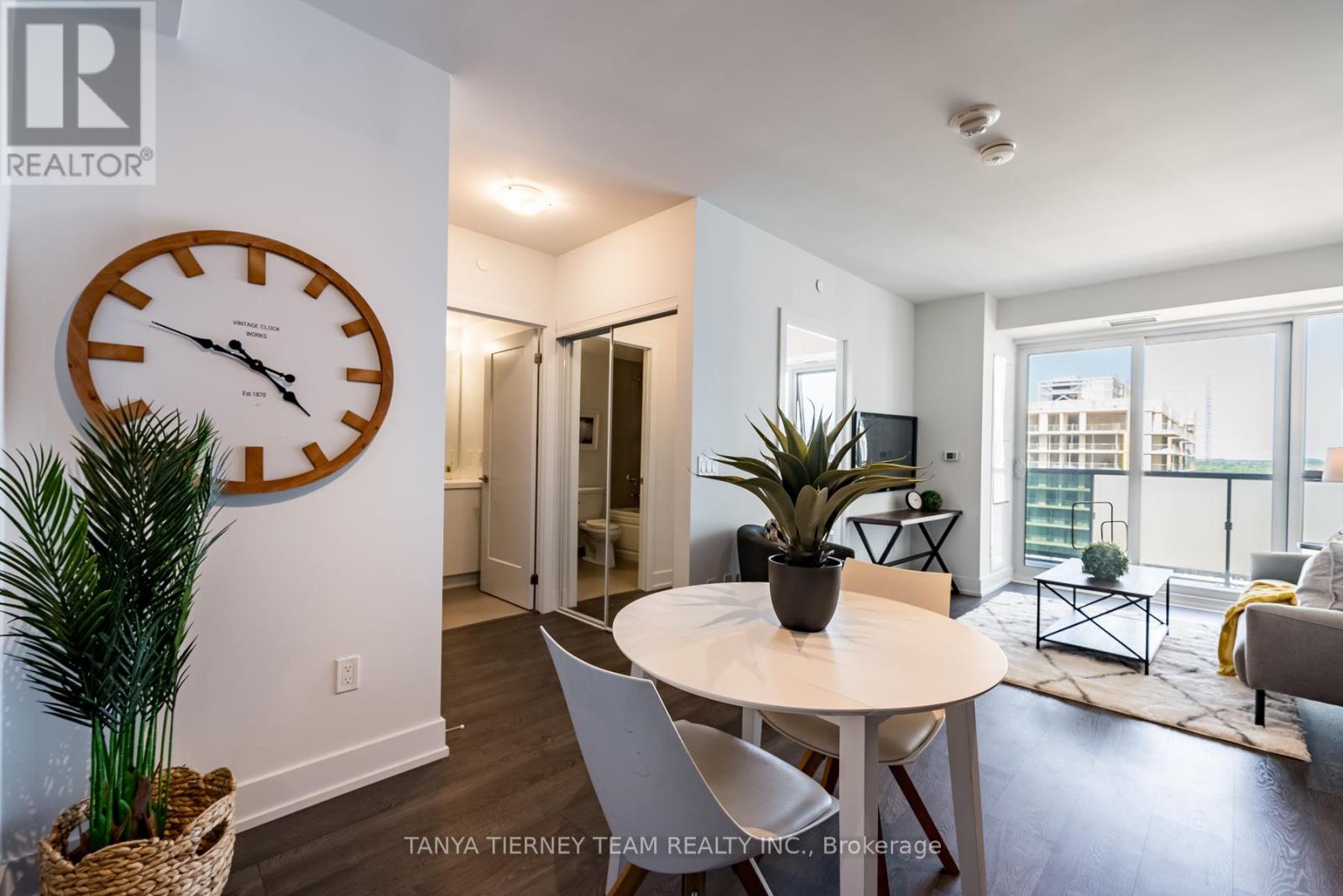Photo 15 of 1812 2550 Simcoe Street N, Oshawa ON