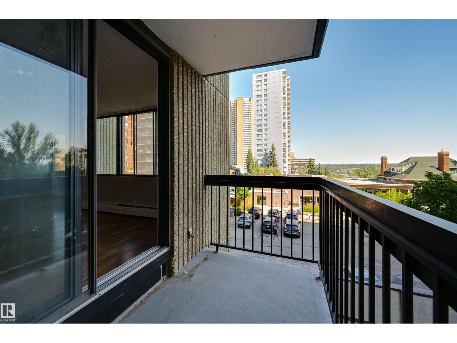 Photo 19 of 301 9921 104 St Nw, Edmonton AB