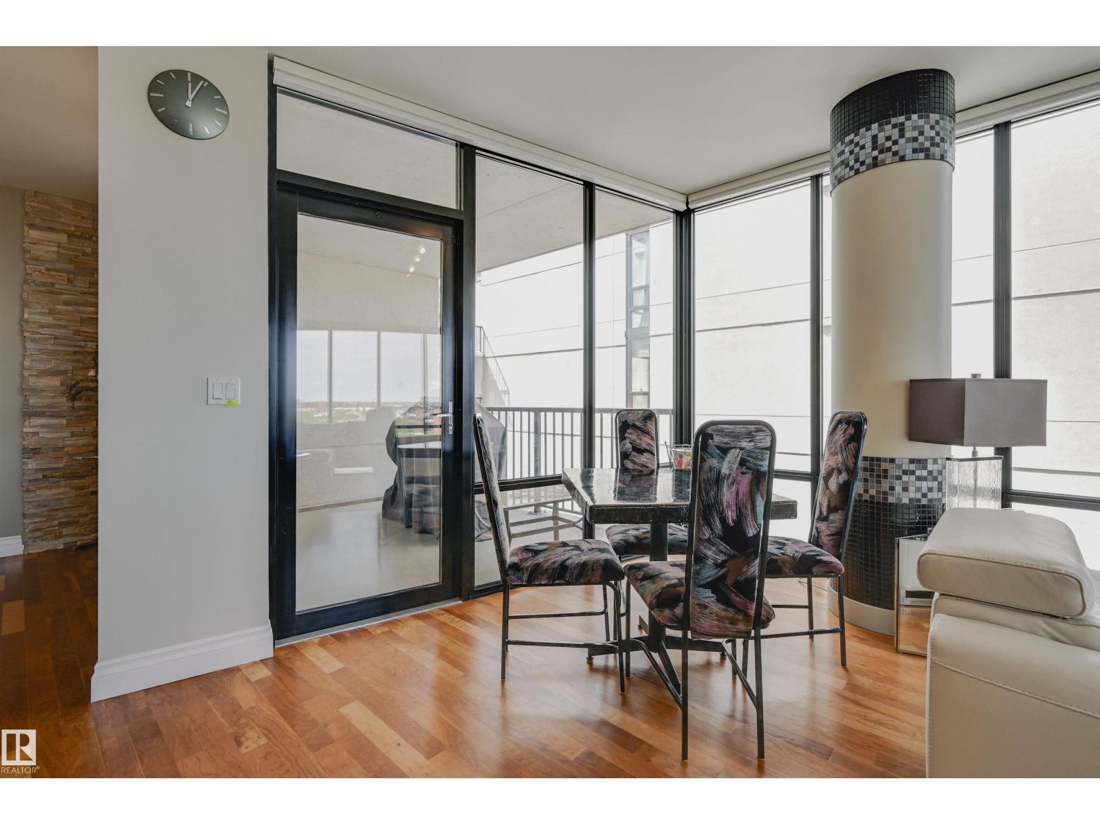 Photo 8 of 802 10028 119 St Nw, Edmonton AB