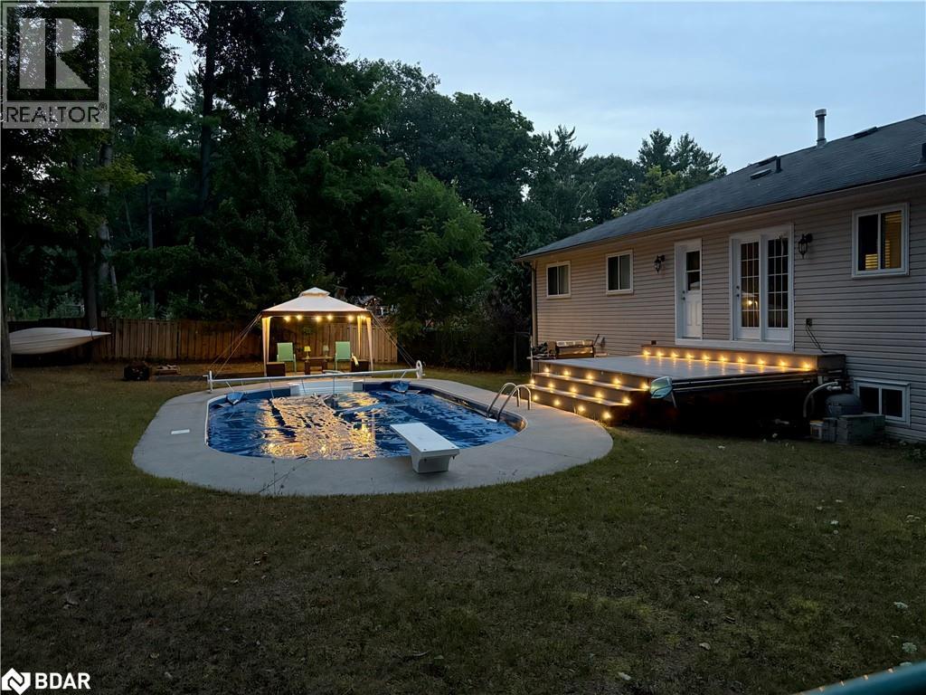 Photo 26 of 9 Birdie Court, Wasaga Beach ON