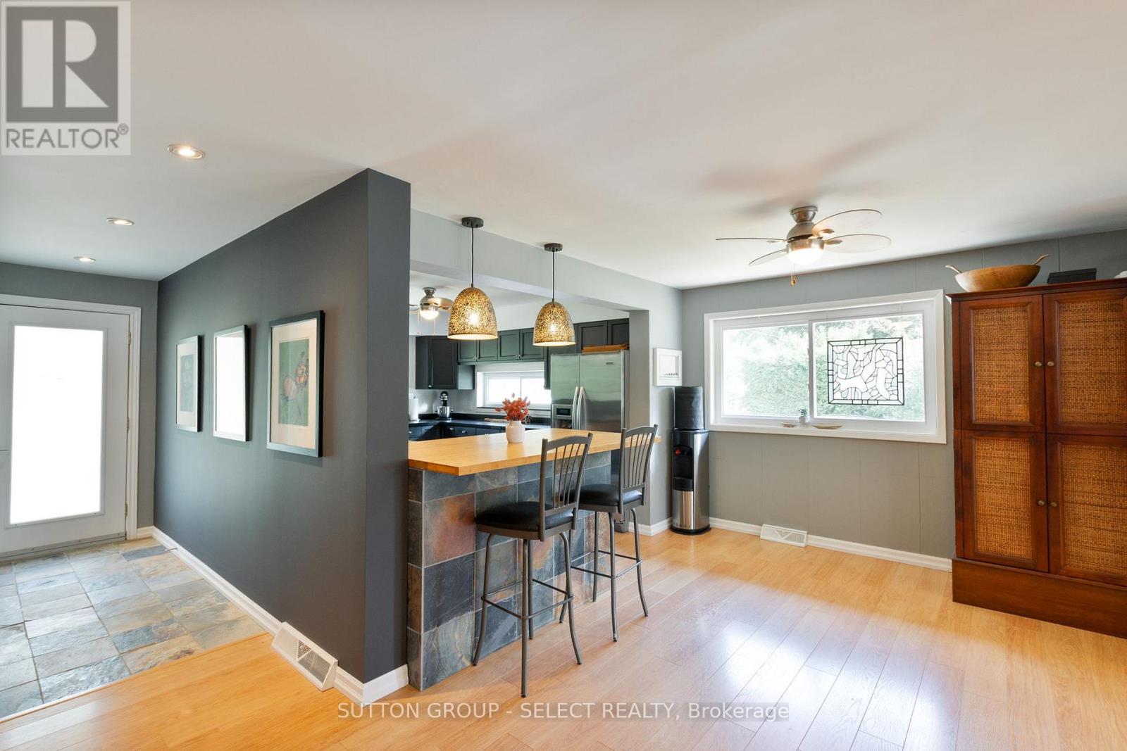 Photo 13 of 20979 Lakeside Drive, Thames Centre ON
