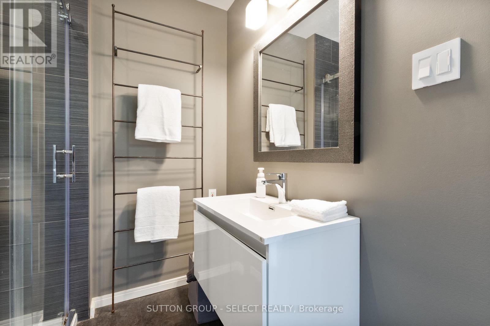 Photo 25 of 20979 Lakeside Drive, Thames Centre ON