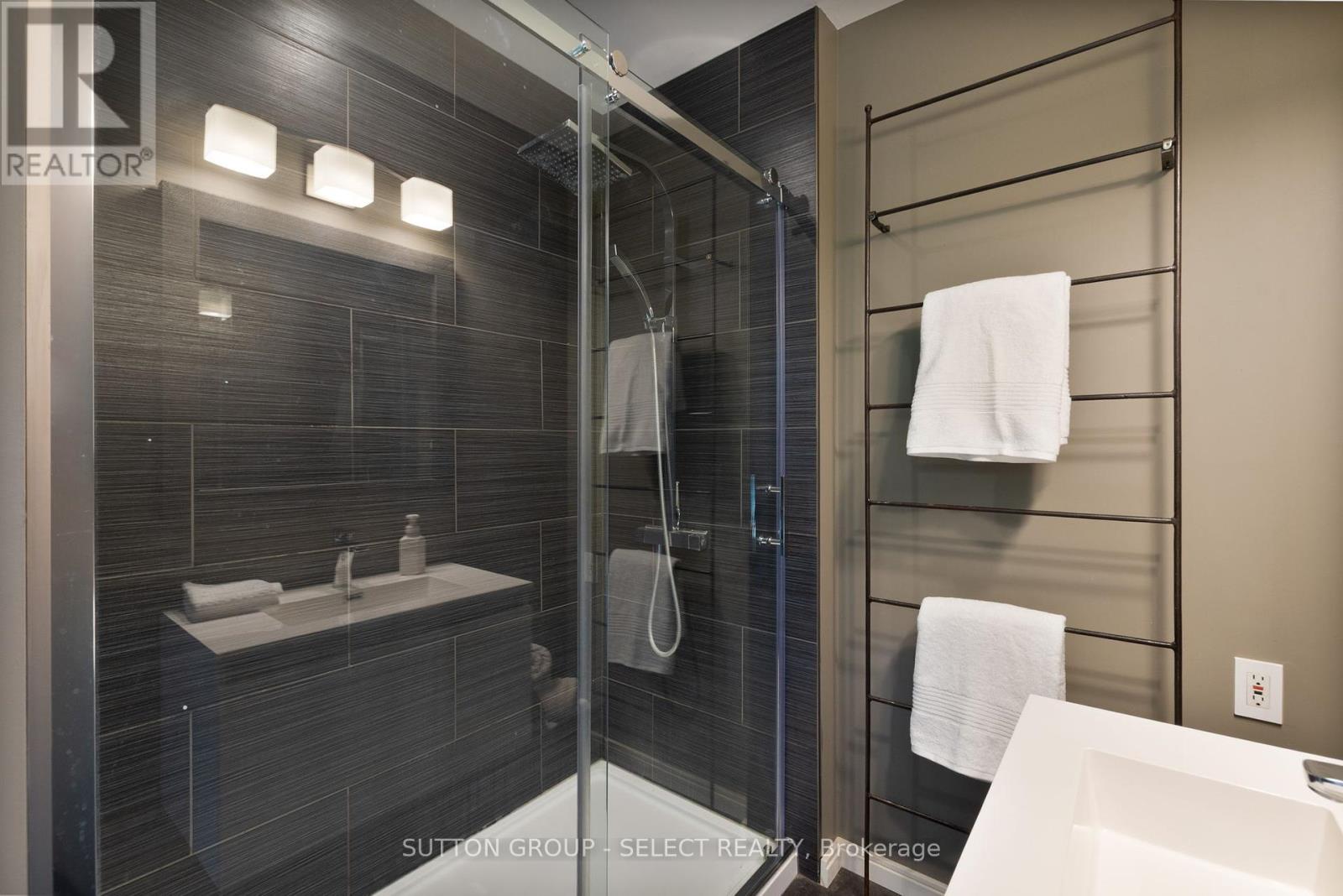 Photo 26 of 20979 Lakeside Drive, Thames Centre ON