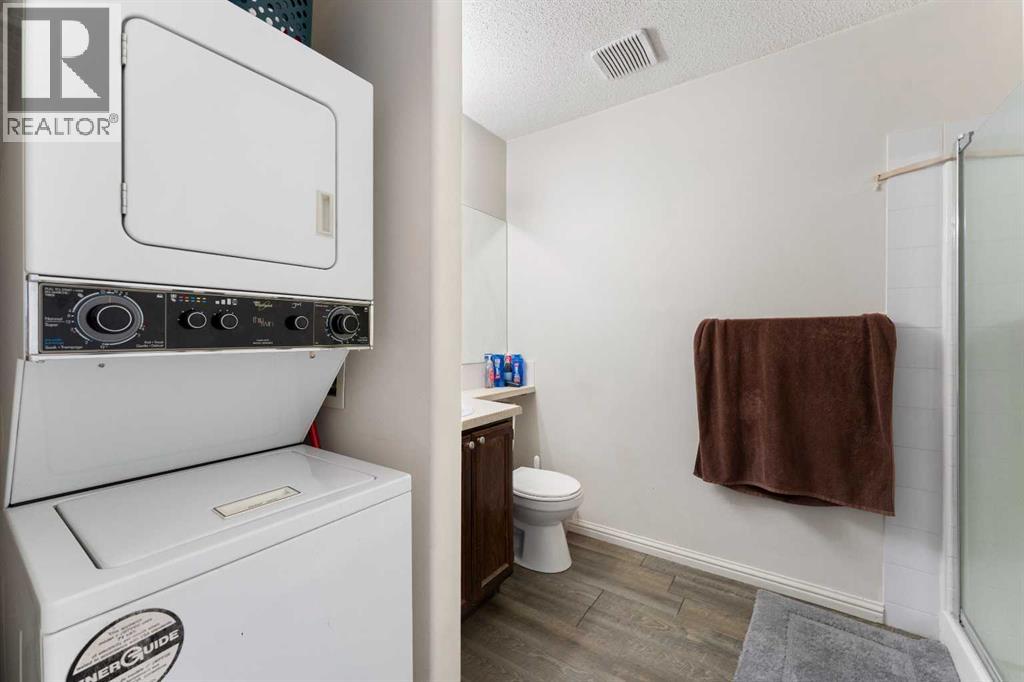 Photo 22 of 606 1997 Sirocco Drive Sw, Calgary AB