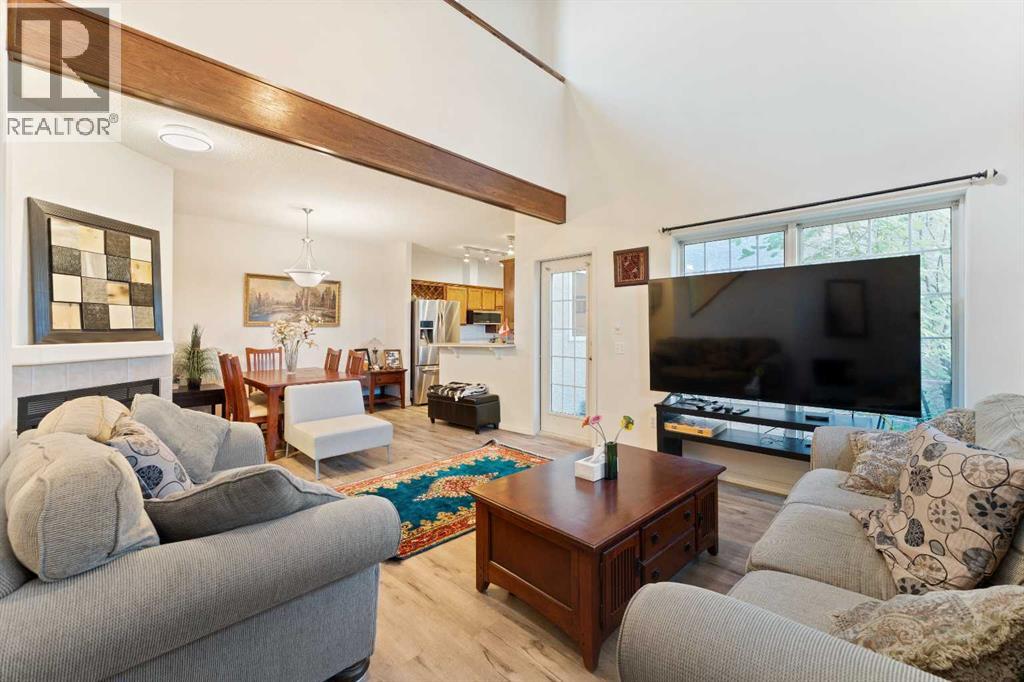 Photo 6 of 606 1997 Sirocco Drive Sw, Calgary AB