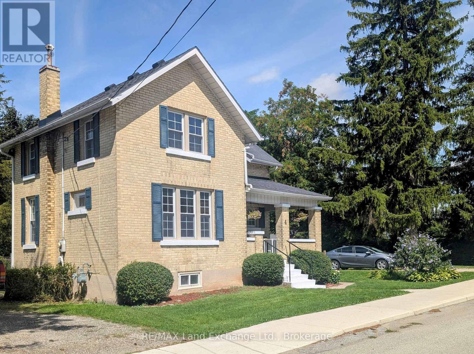 4 ARCHY STREET - 3