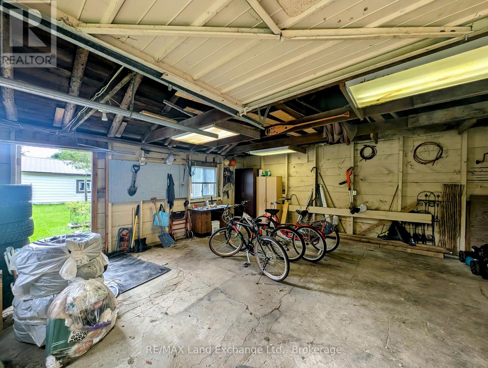 Photo 33 of 4 Archy Street, Brockton ON