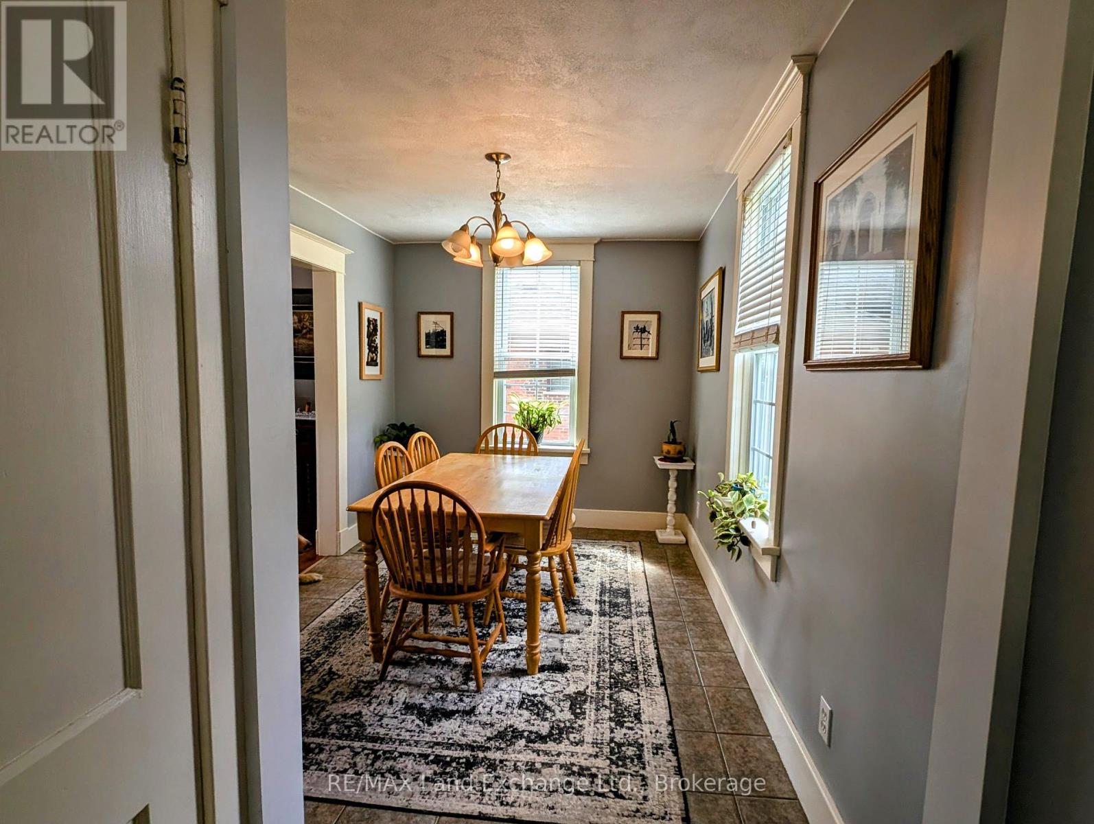 4 ARCHY STREET - 7