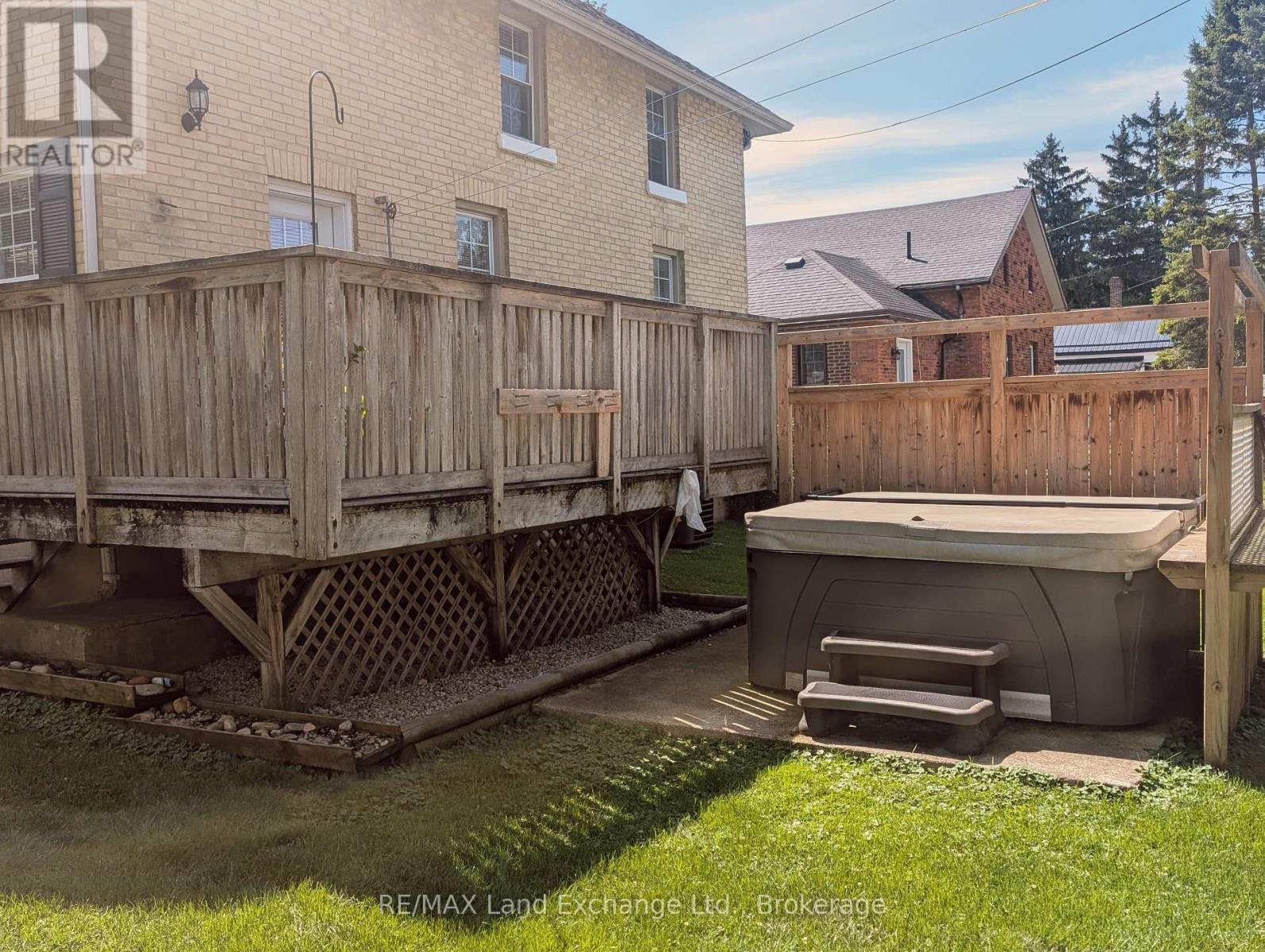Photo 9 of 4 Archy Street, Brockton ON