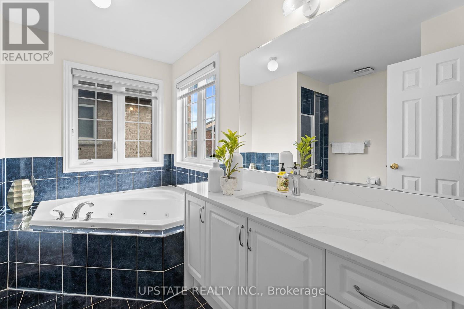 Photo 27 of 2 Severin Street, Brampton ON