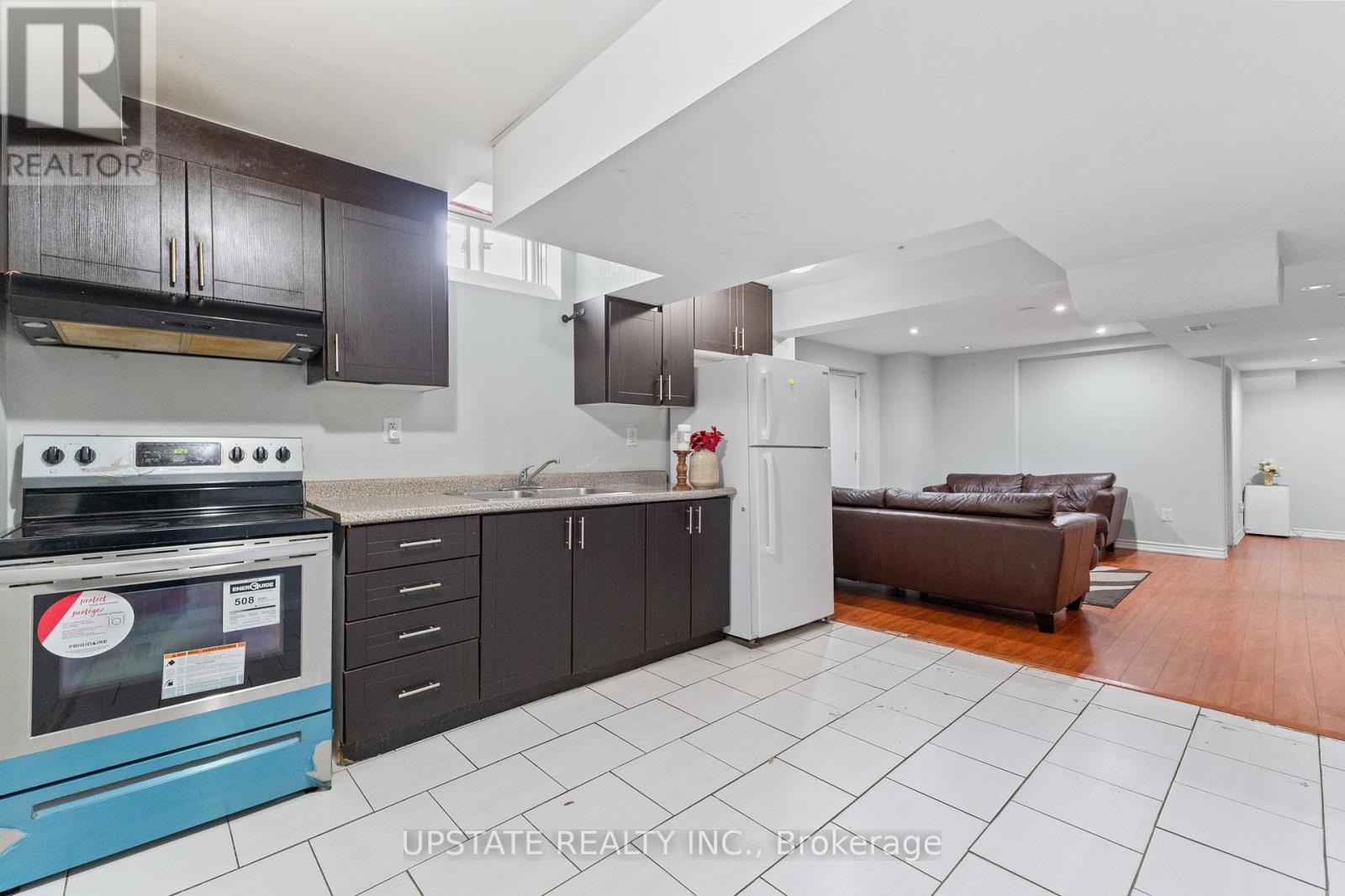Photo 42 of 2 Severin Street, Brampton ON