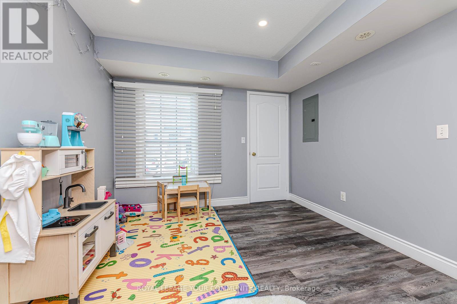 Photo 34 of 5 149 Isaac Devins Boulevard, Toronto ON