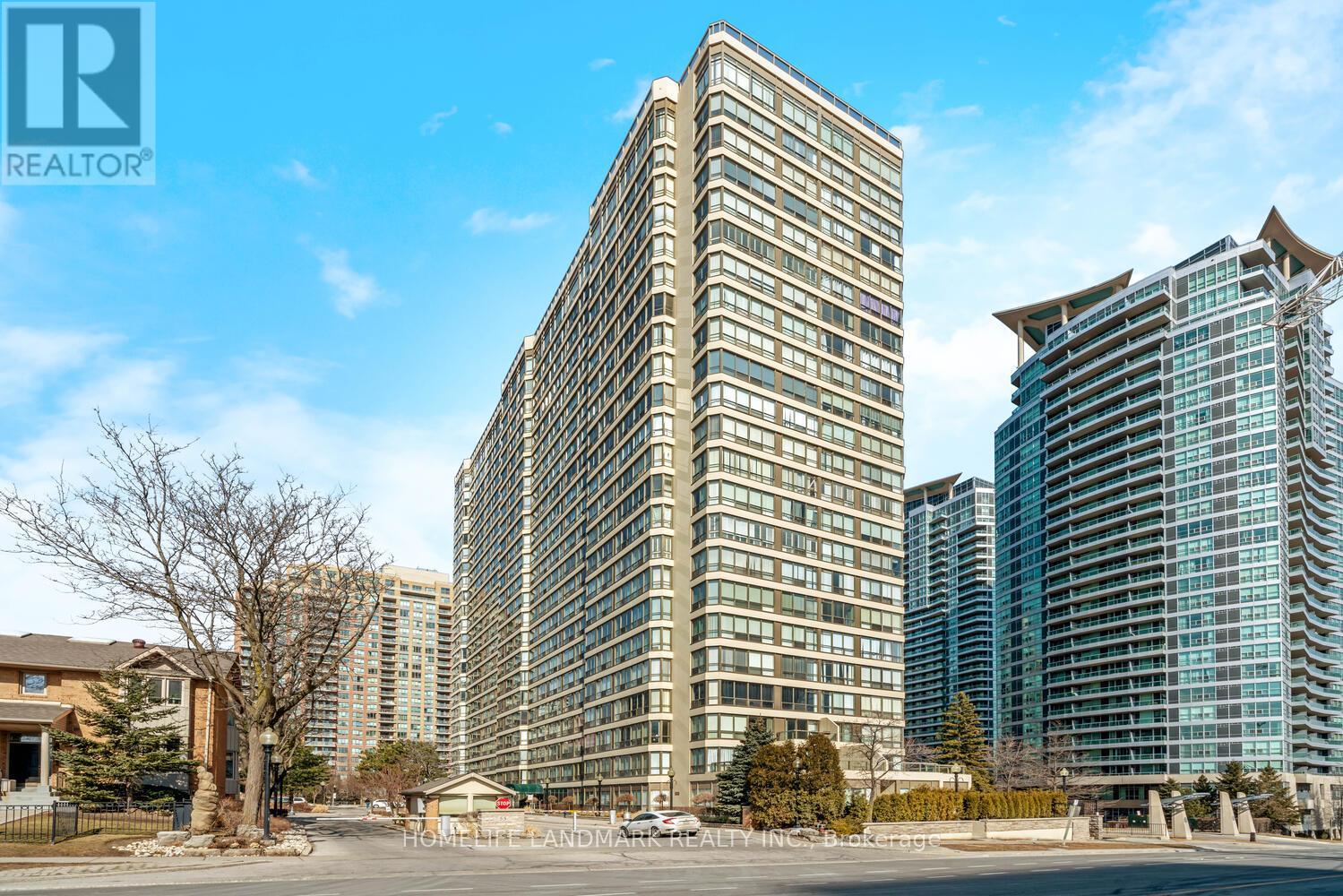 Photo 1 of 2014 55 Elm Drive W, Mississauga ON