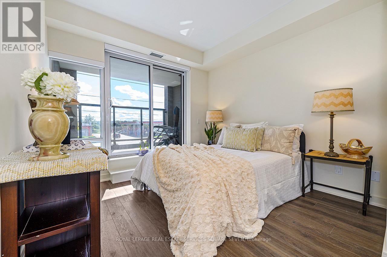 Photo 28 of Th 105 8010 Derry Road W, Milton ON