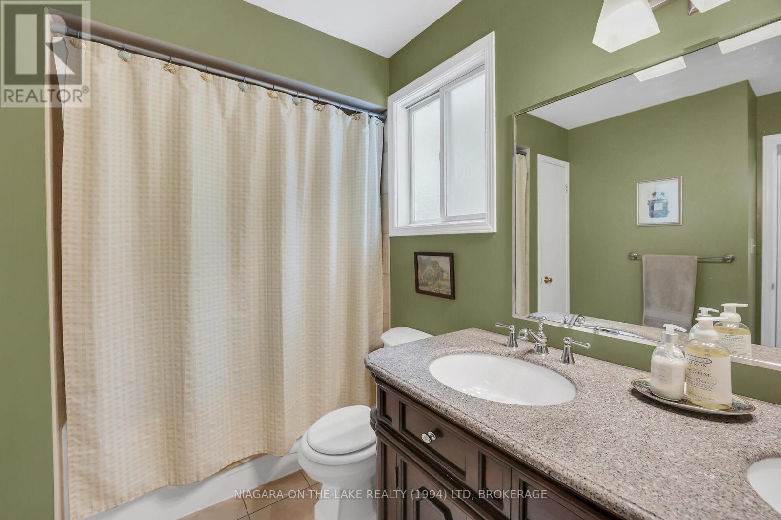 Photo 25 of 6 Lakeside Drive, St Catharines ON