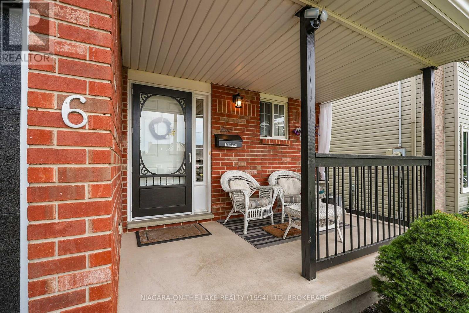 Photo 4 of 6 Lakeside Drive, St Catharines ON