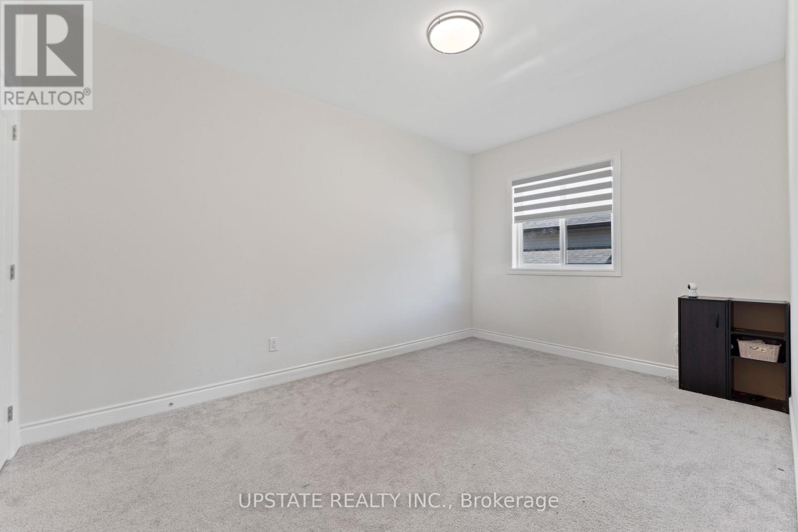 Photo 20 of 38 Noble Court, Amherstburg ON