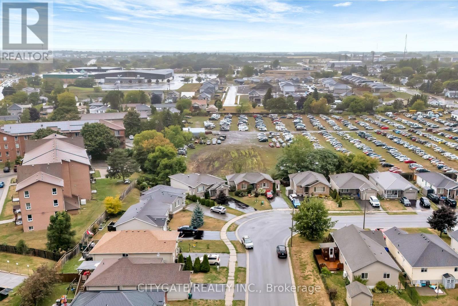 Photo 44 of 43 Follwell Crescent, Belleville ON