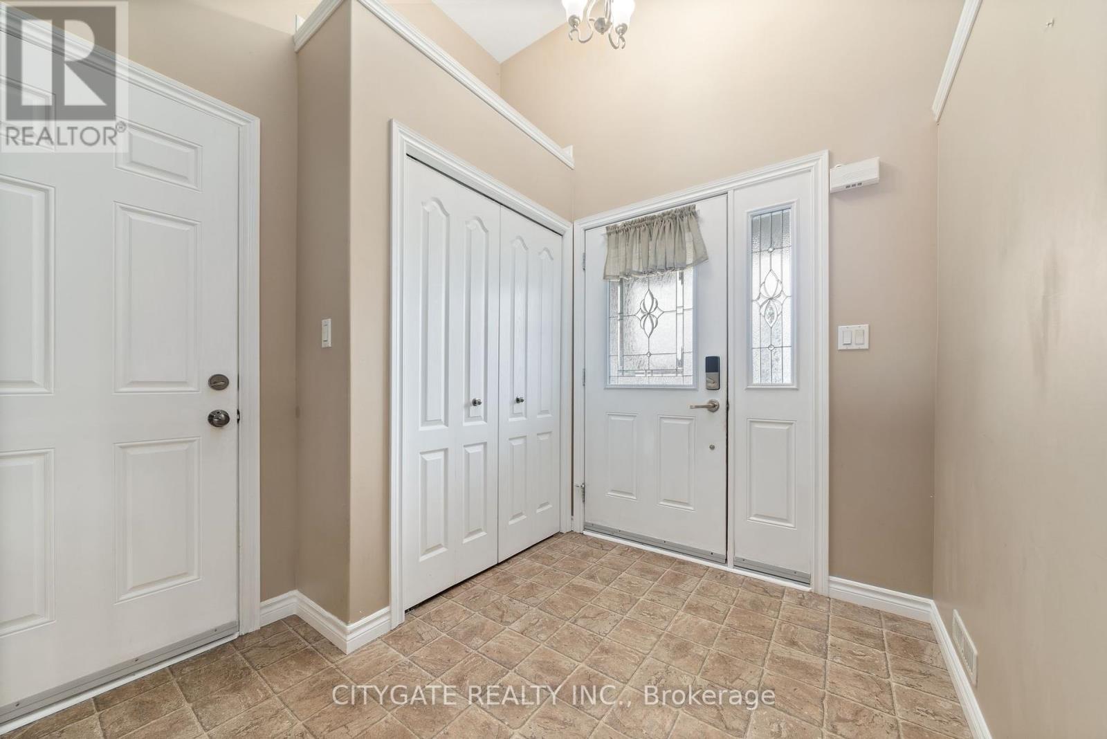 Photo 5 of 43 Follwell Crescent, Belleville ON