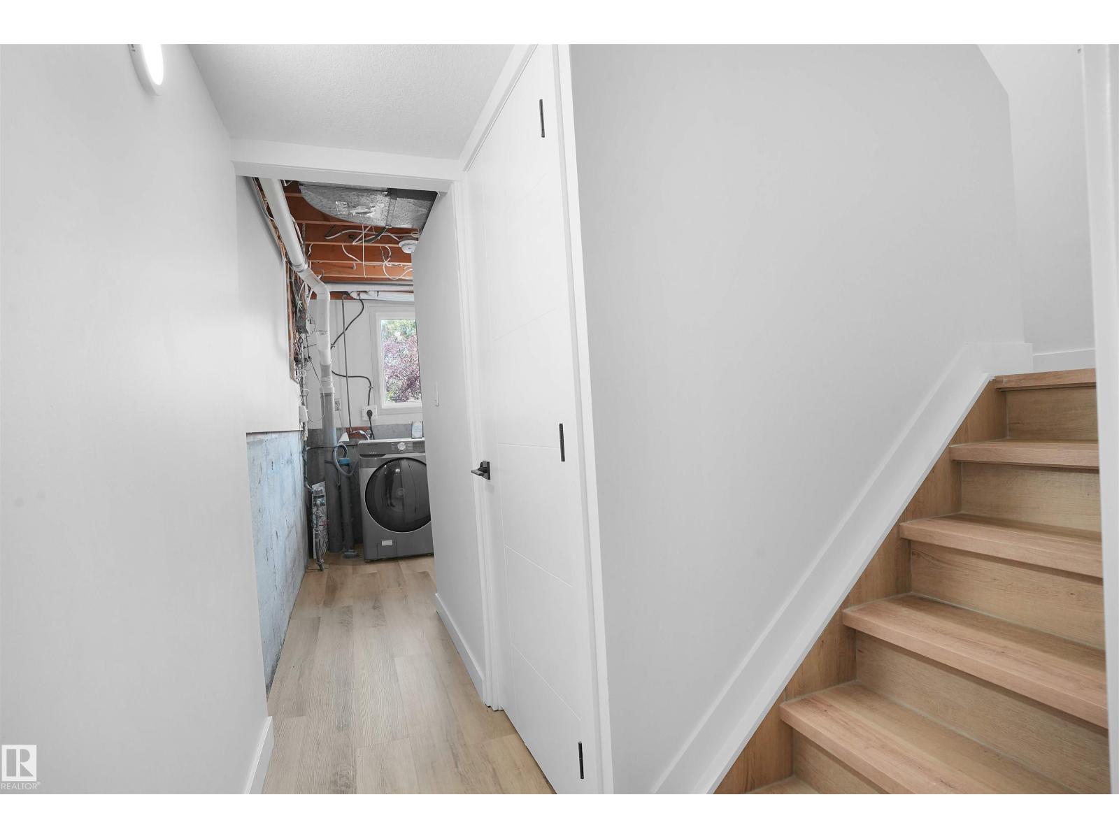 208 MORIN MAZE MZ NW - 22