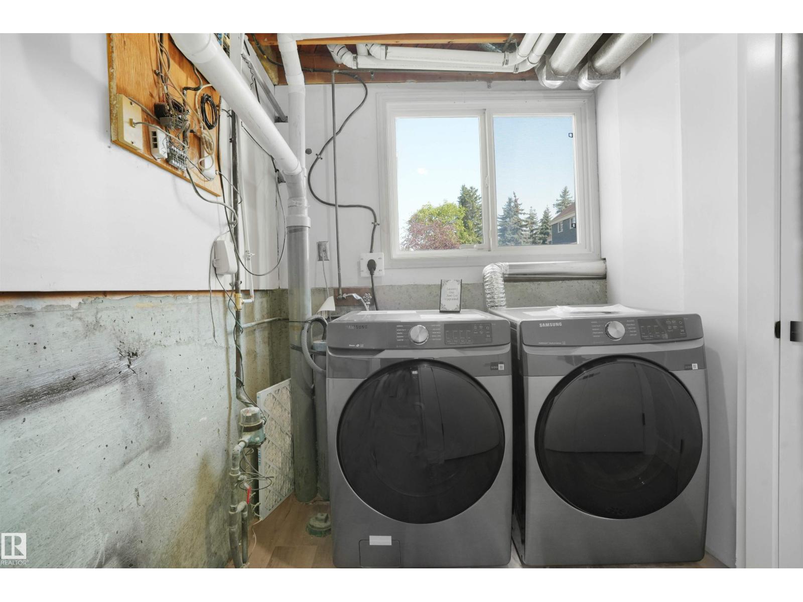 208 MORIN MAZE MZ NW - 27