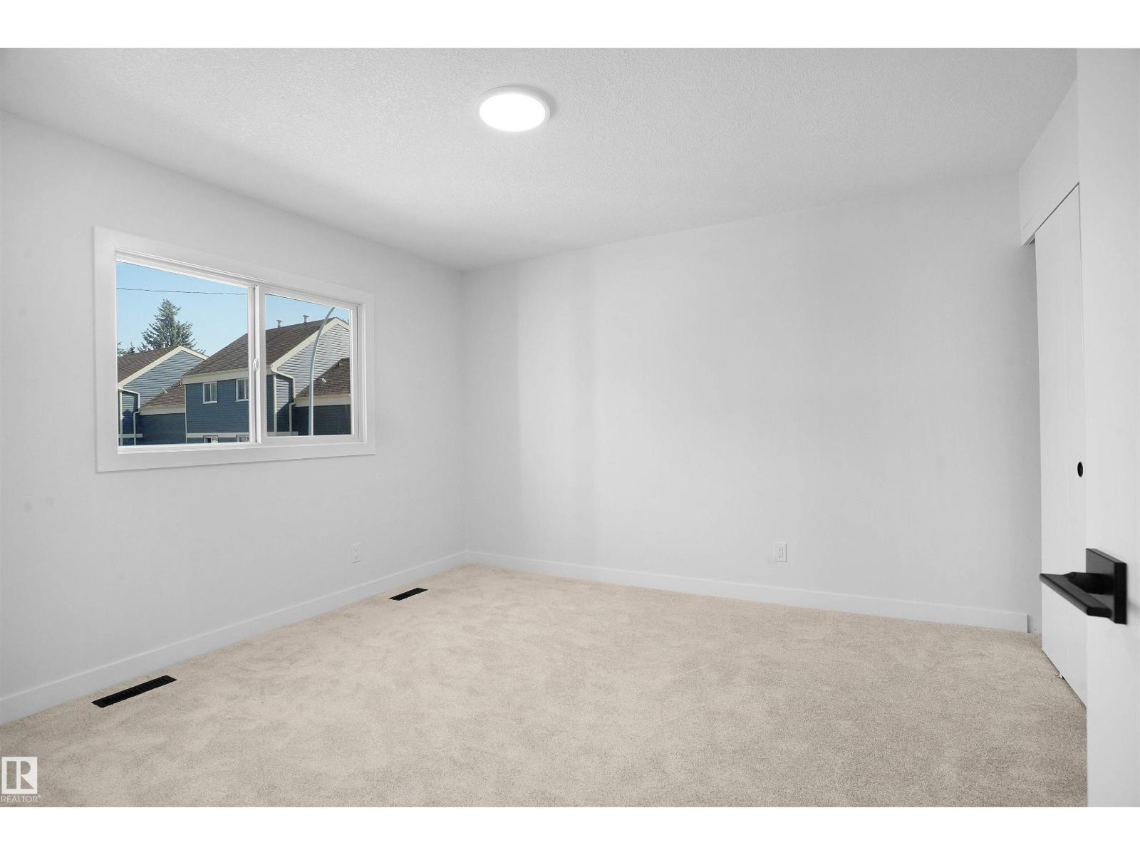 208 MORIN MAZE MZ NW - 12