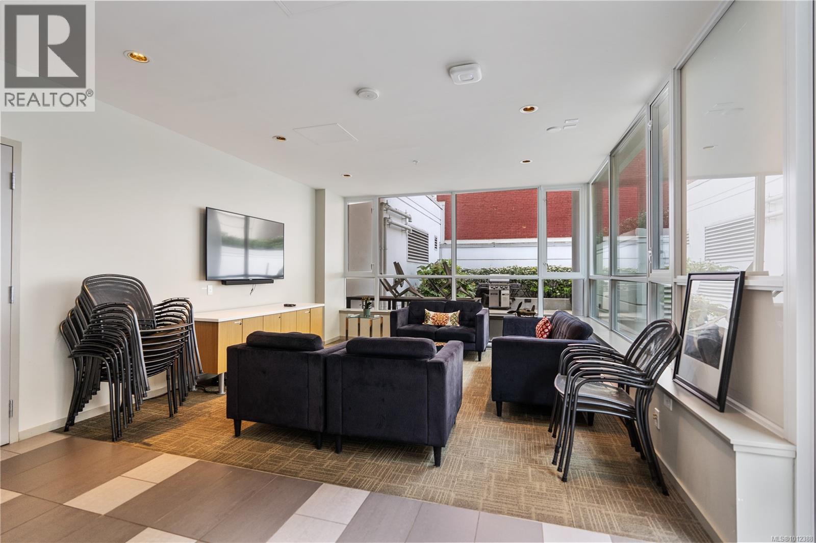 Photo 33 of 1008 834 Johnson St, Victoria BC
