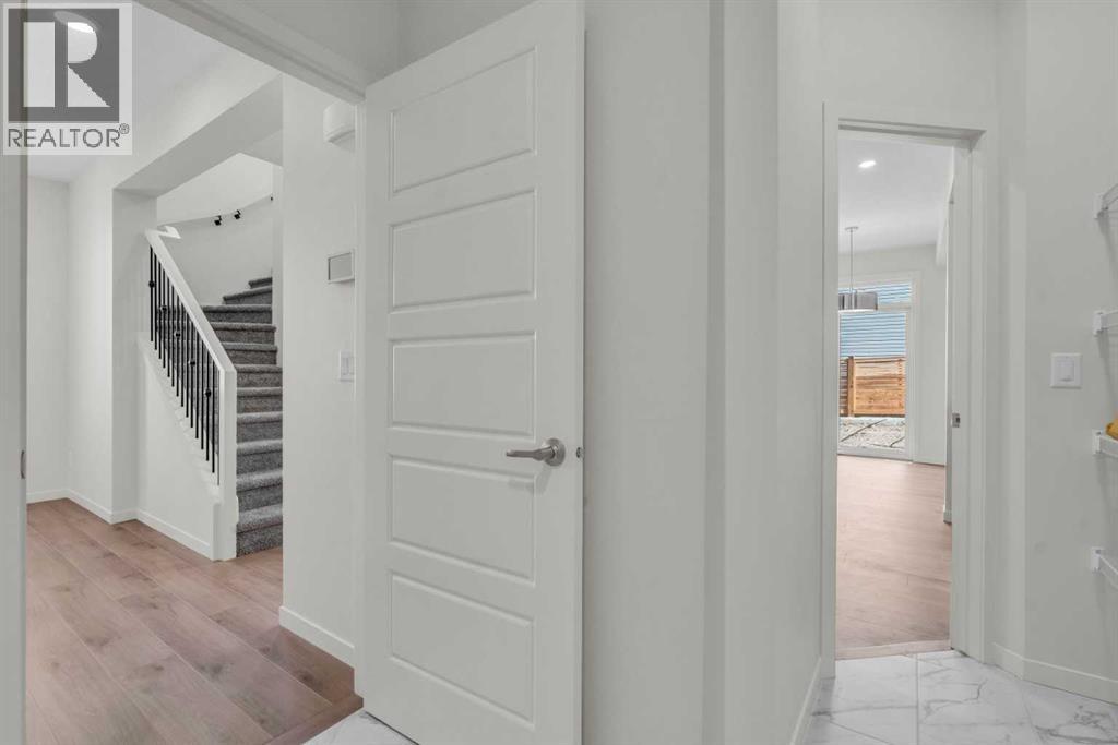 Photo 7 of 83 Lucas Passage Nw, Calgary AB