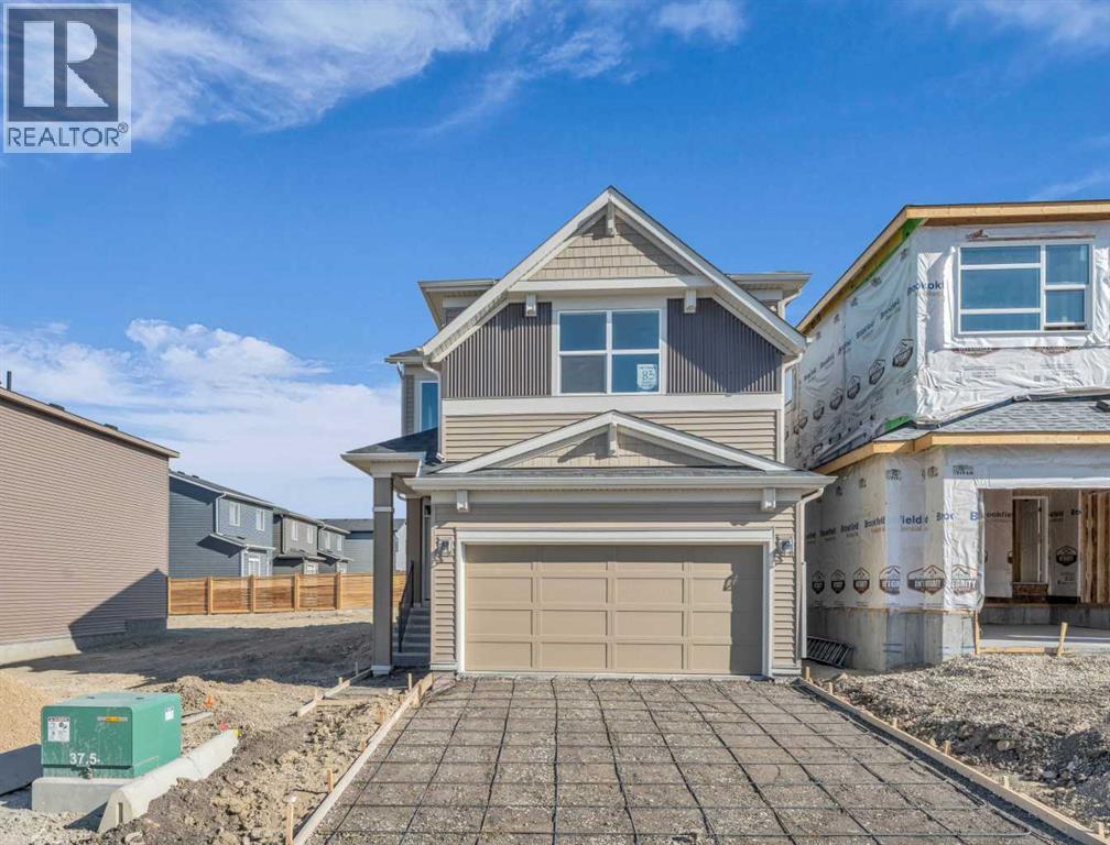 Photo 1 of 83 Lucas Passage Nw, Calgary AB
