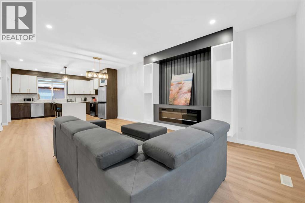 Photo 8 of 214 99 Avenue Se, Calgary AB
