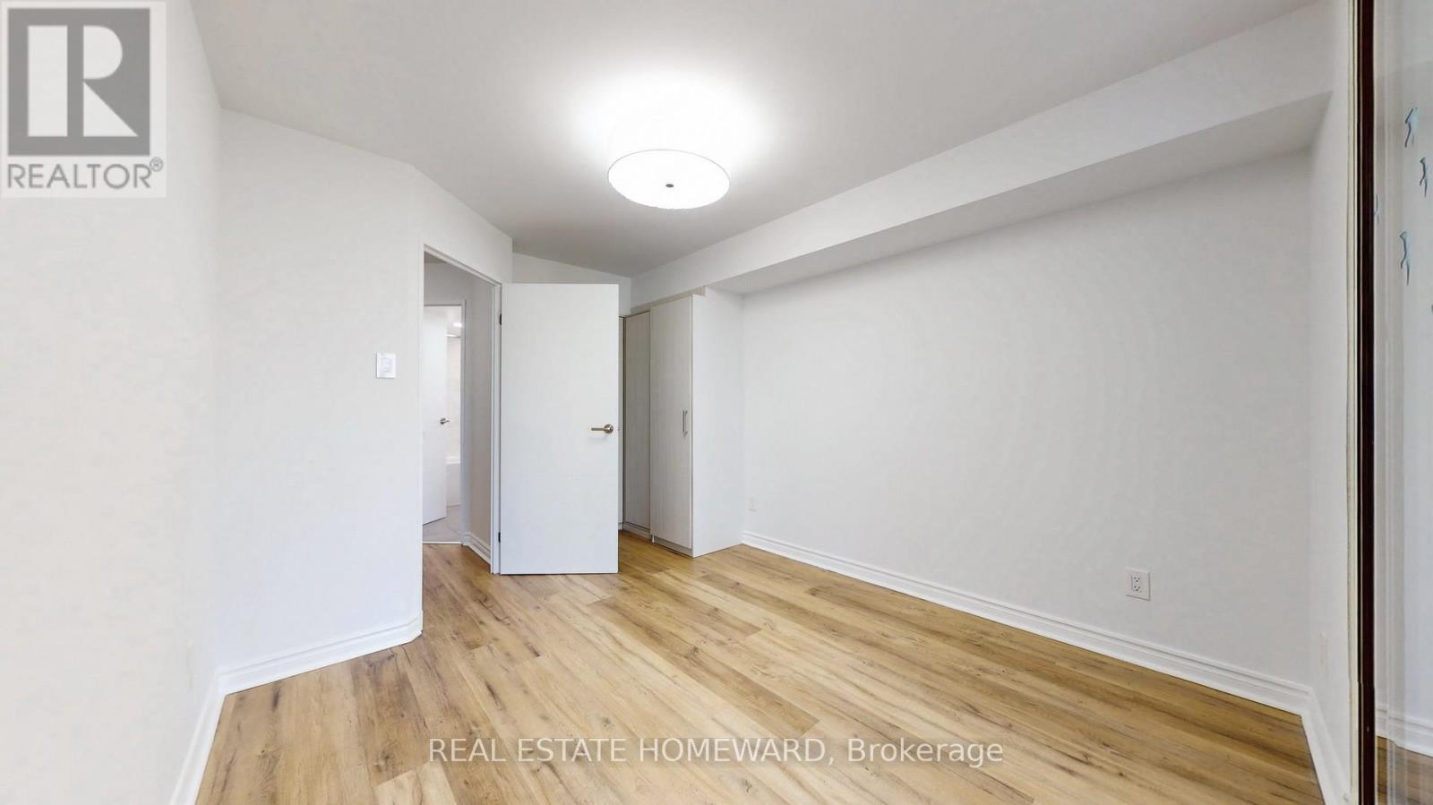 Photo 14 of 1806 15 Maitland Place, Toronto ON