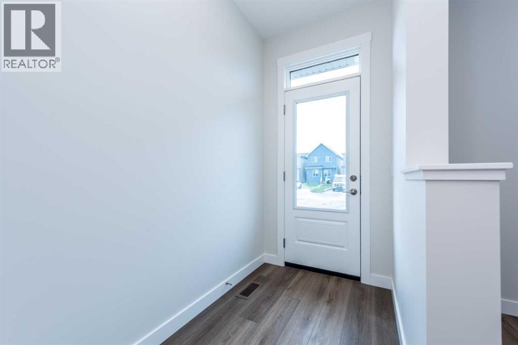 Photo 17 of 1139 Chinook Winds Circle Sw, Airdrie AB